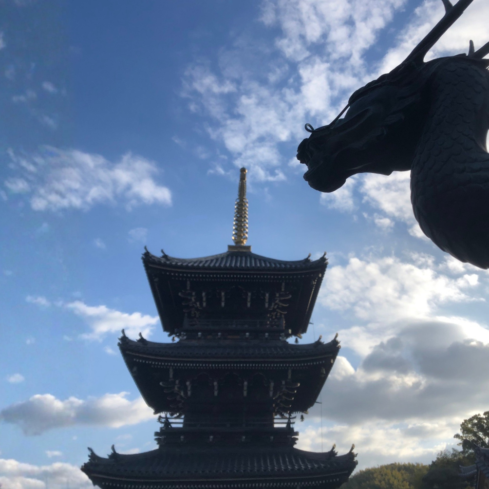 水間門前町で写経と静かな時間を過ごす一日を感じる風景